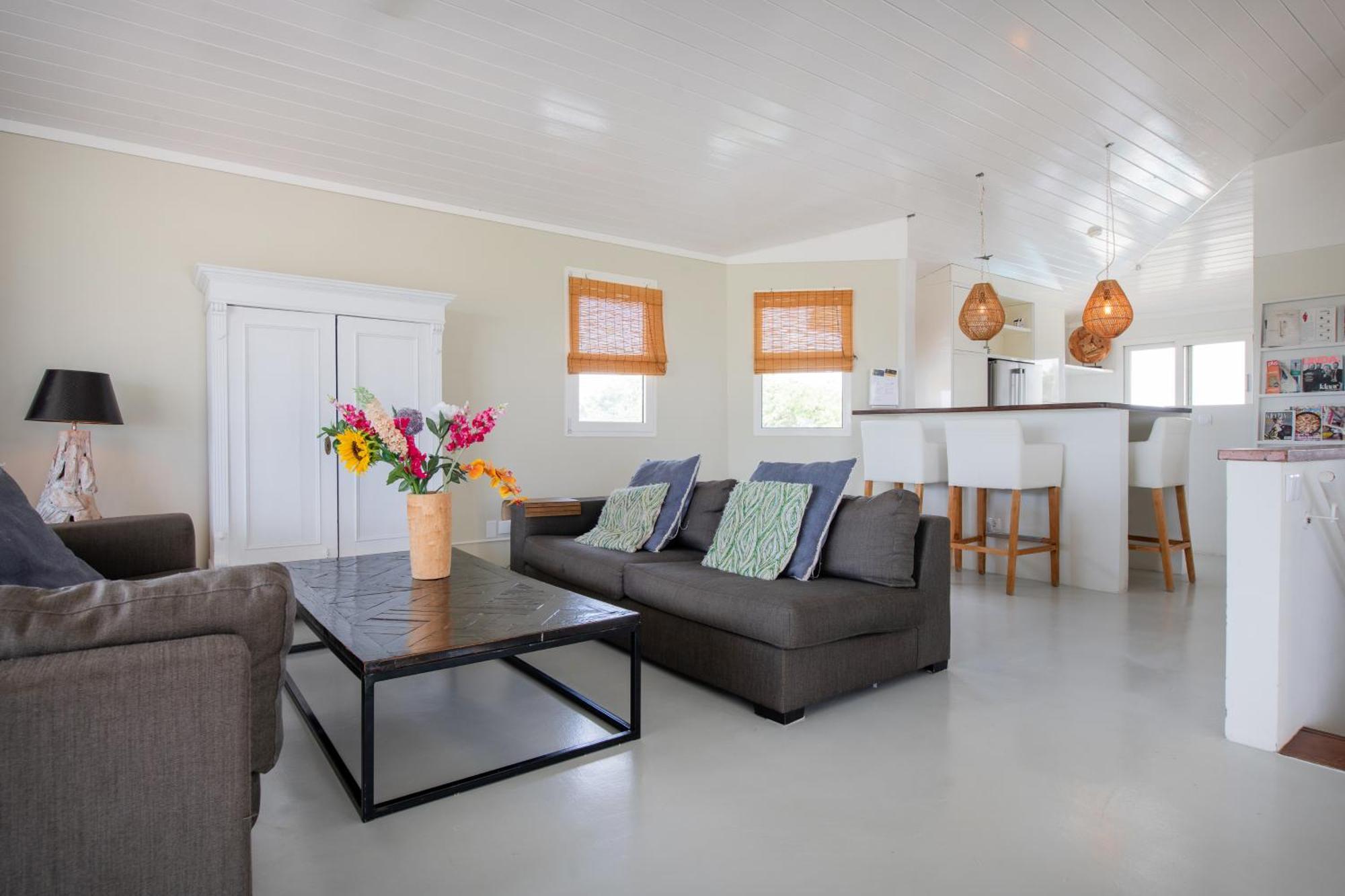 Villa At Secured Gated Resort Near Mambo Beach! 威廉斯塔德 外观 照片