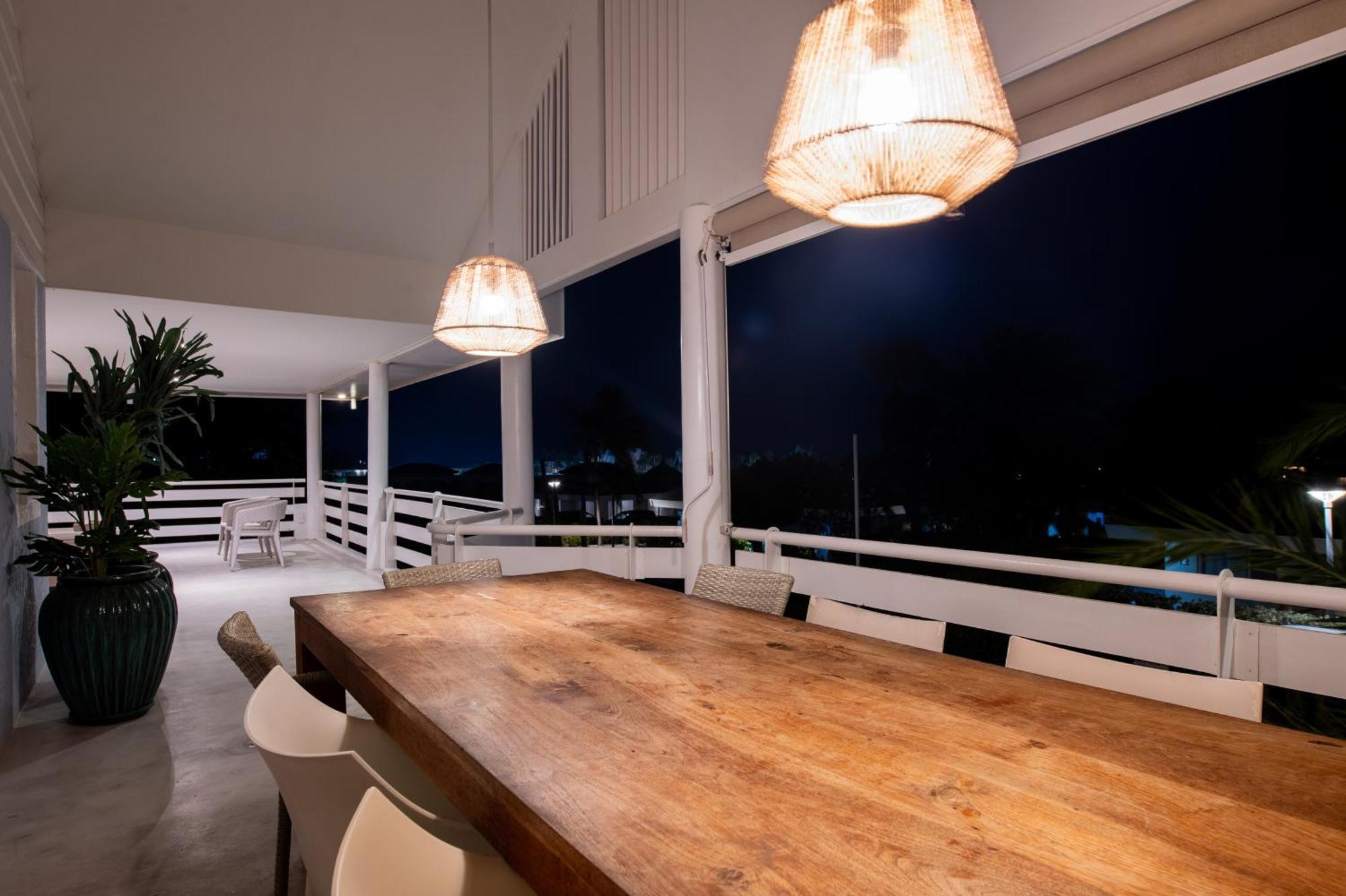 Villa At Secured Gated Resort Near Mambo Beach! 威廉斯塔德 外观 照片
