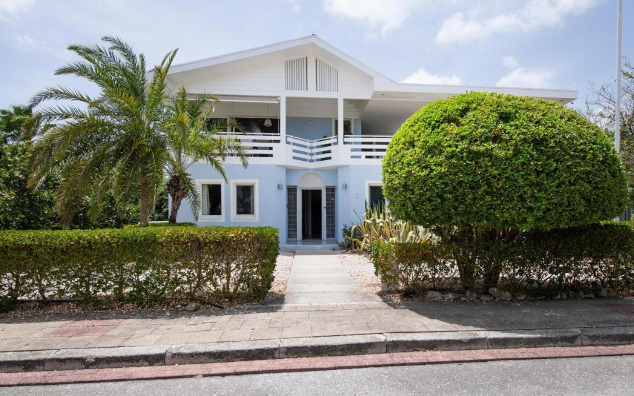 Villa At Secured Gated Resort Near Mambo Beach! 威廉斯塔德 外观 照片